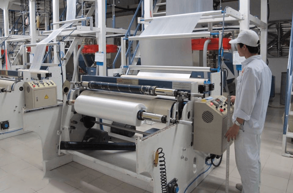 Quy trình sản xuất và cán màng pe