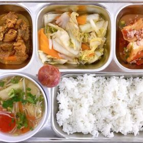 Suất ăn công nghiệp 21